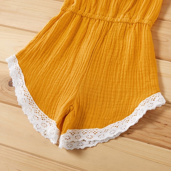 ⭐️ SOLD ⭐️ NWT🎉 Toddler lace decor solid jumpsuit - Picture 3 of 5